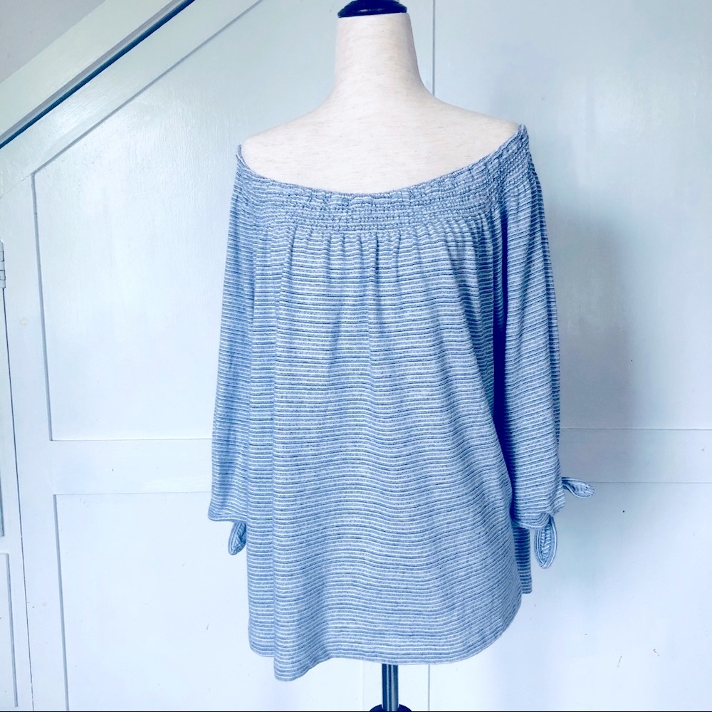 ☘️Lucky Brand- Smocked Off the Shoulder To…